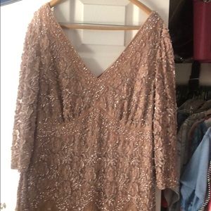 L champagne with an overlay of lavender